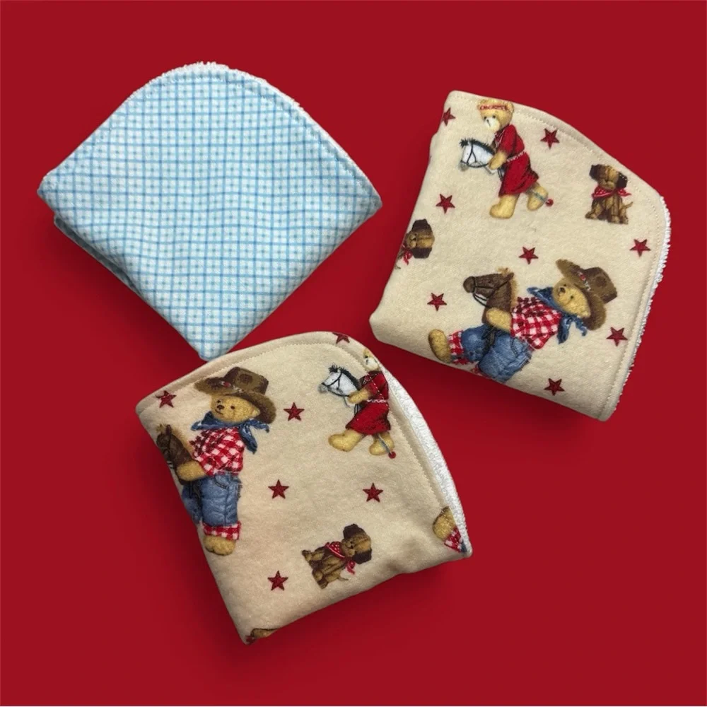 NWT Adorable soft handmade reusable baby/toddler washcloths.
